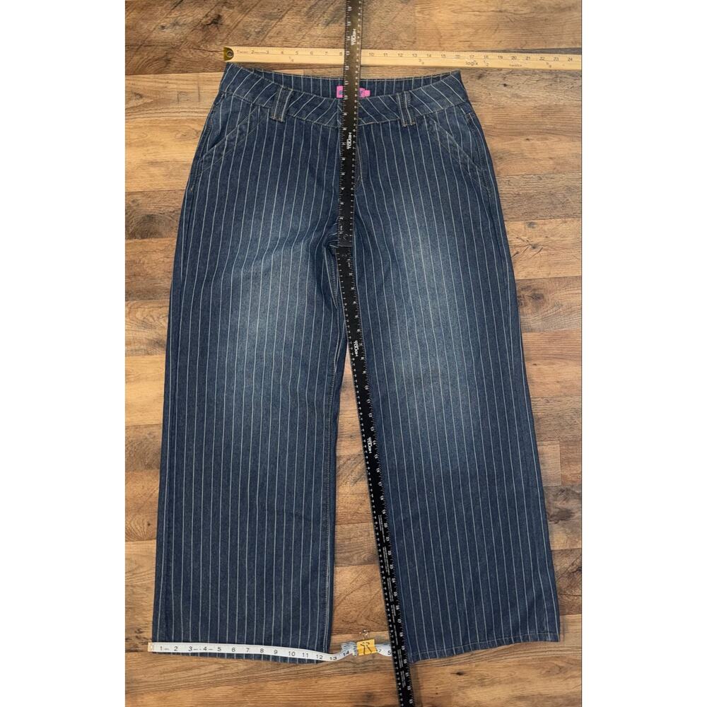 Edikted Cory women’s pinstriped low rise wide leg blue jeans - Picture 10 of 16